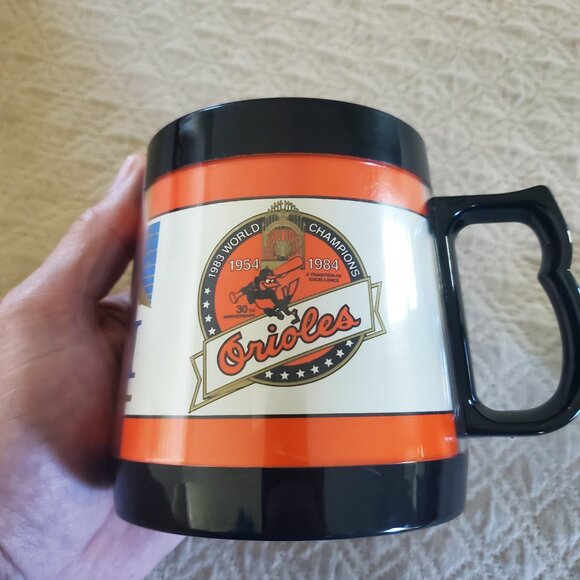 80's Baltimore Orioles Busch Beer Plastic Mug w/ lid World Series 1983 Champion - Picture 2 of 7